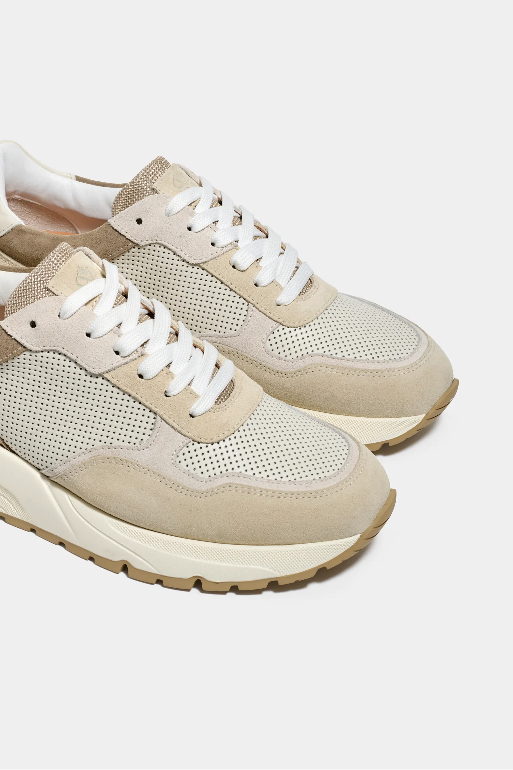 Beige and white runners - Made in Italy - Image 4