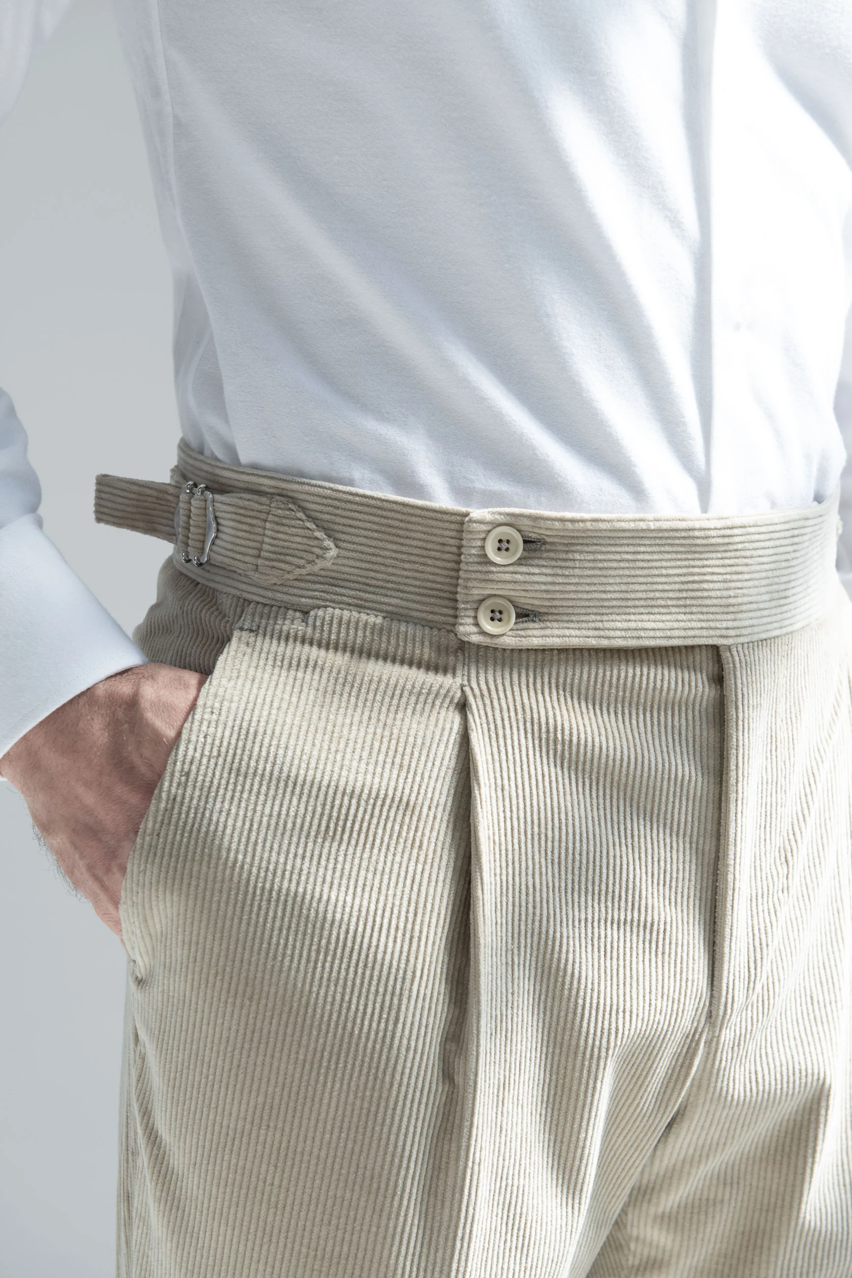 Beige corduroy trousers "Soragna Capsule Collection" - Made in Italy - Image 4