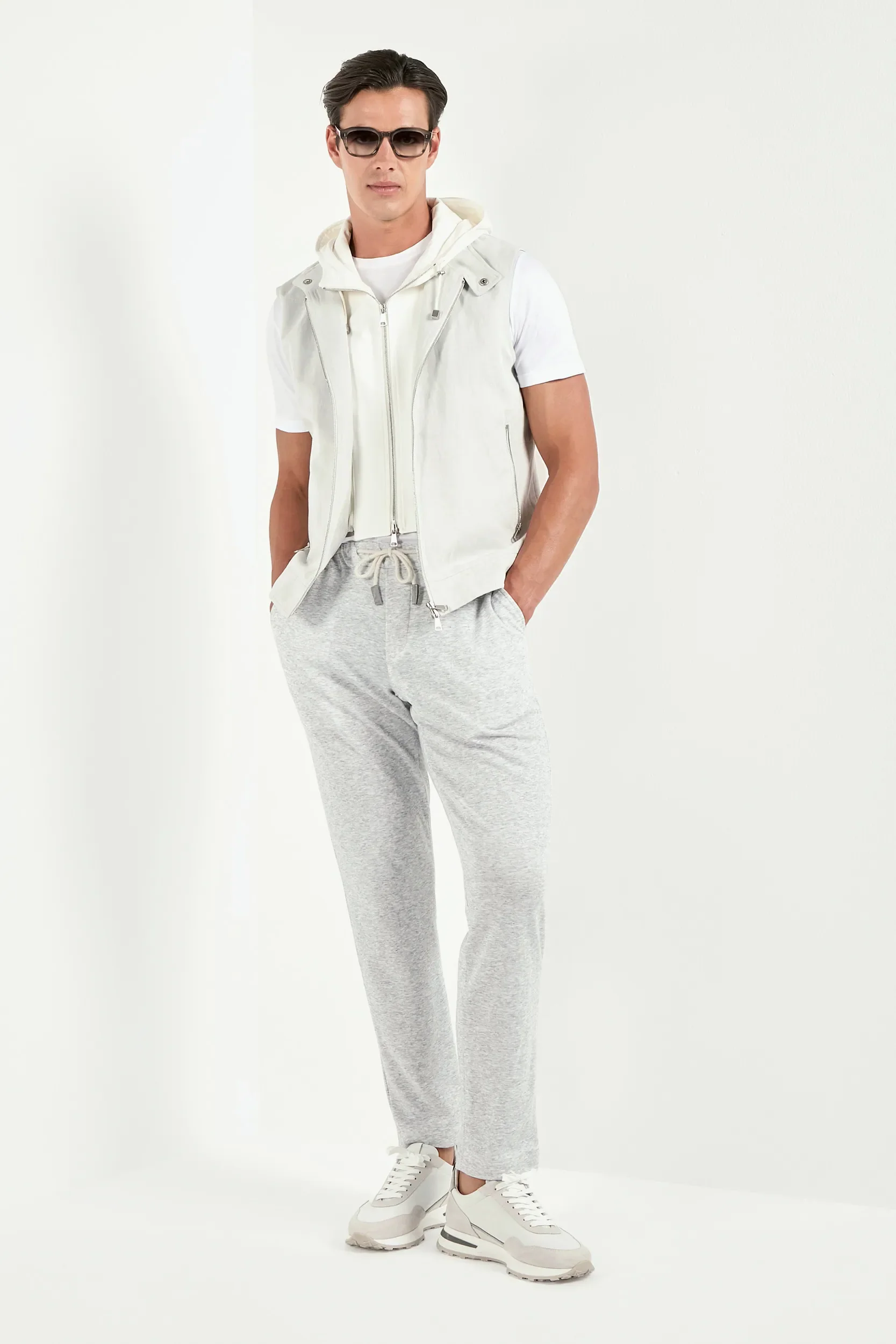 Ice grey linen and cotton hooded vest - Made in Italy - Image 3