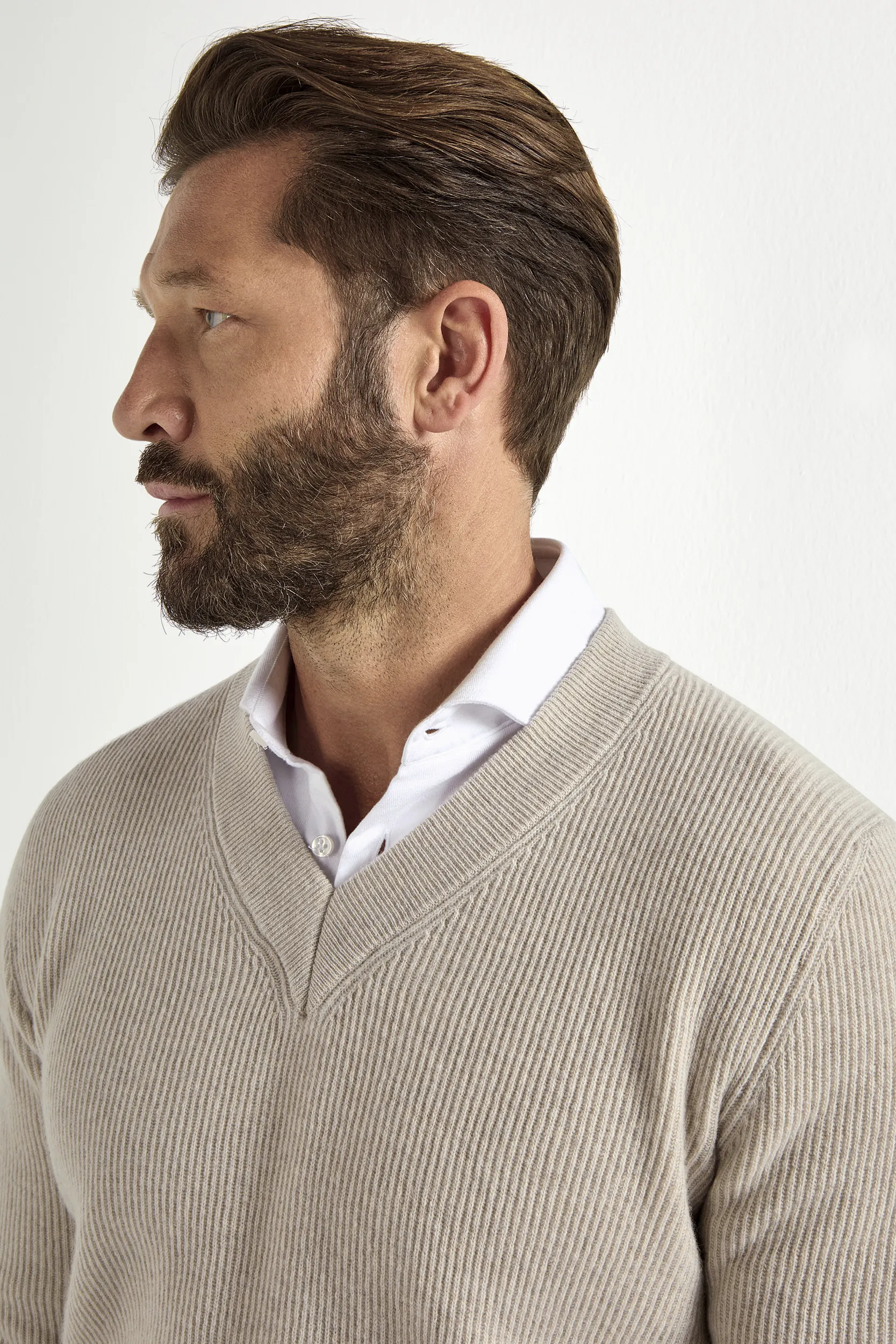 Sand ribbed v-neck sweater - Made in Italy - Image 3