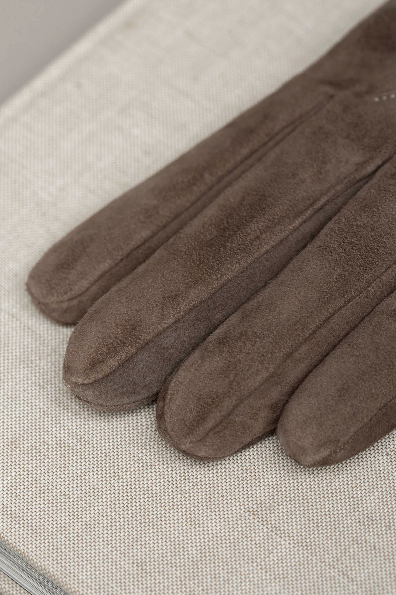Taupe suede gloves - Made in Italy - Image 5