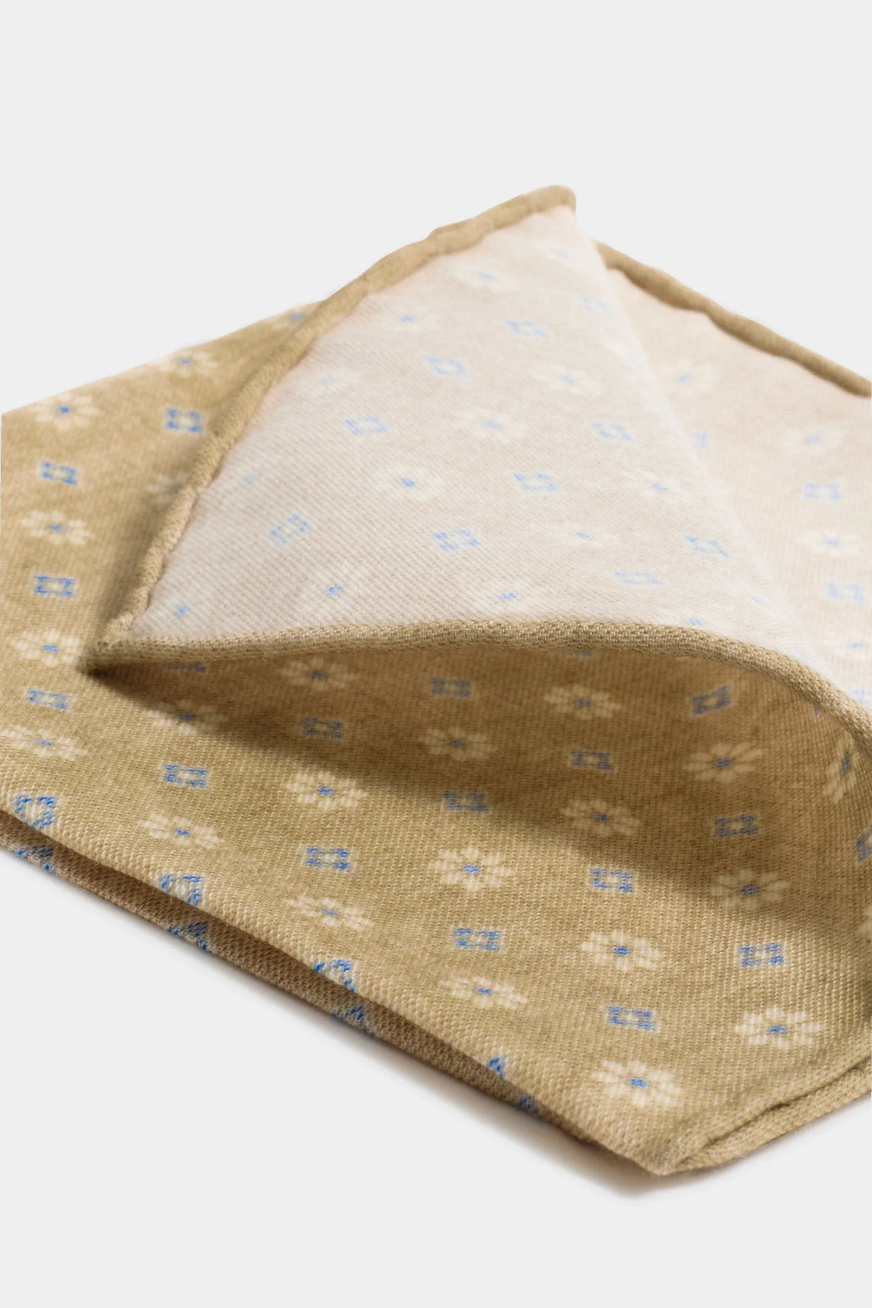 Taupe fancy pocket square - Made in Italy - Image 2