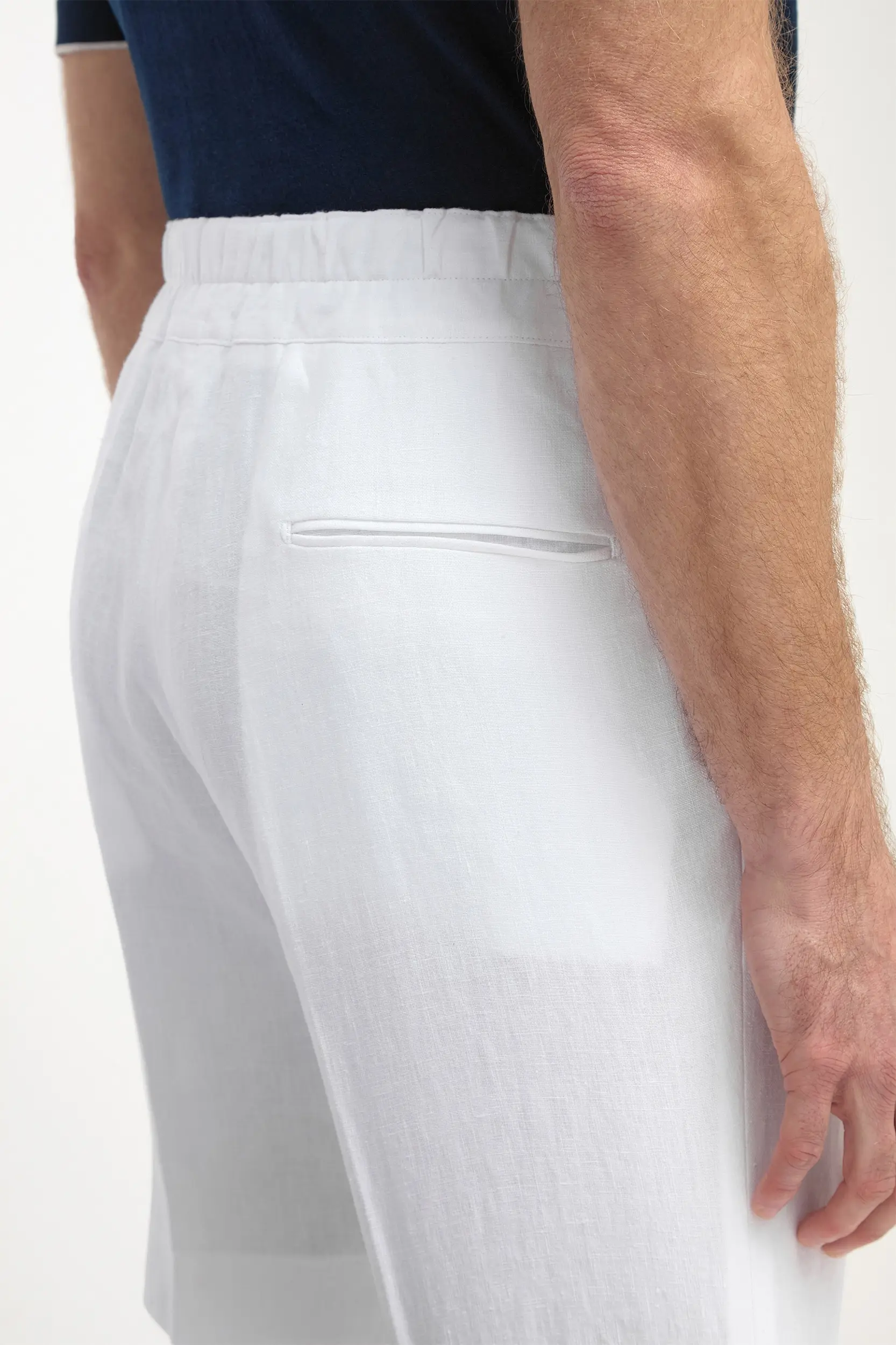 White linen relaxed shorts - Made in Italy - Image 4